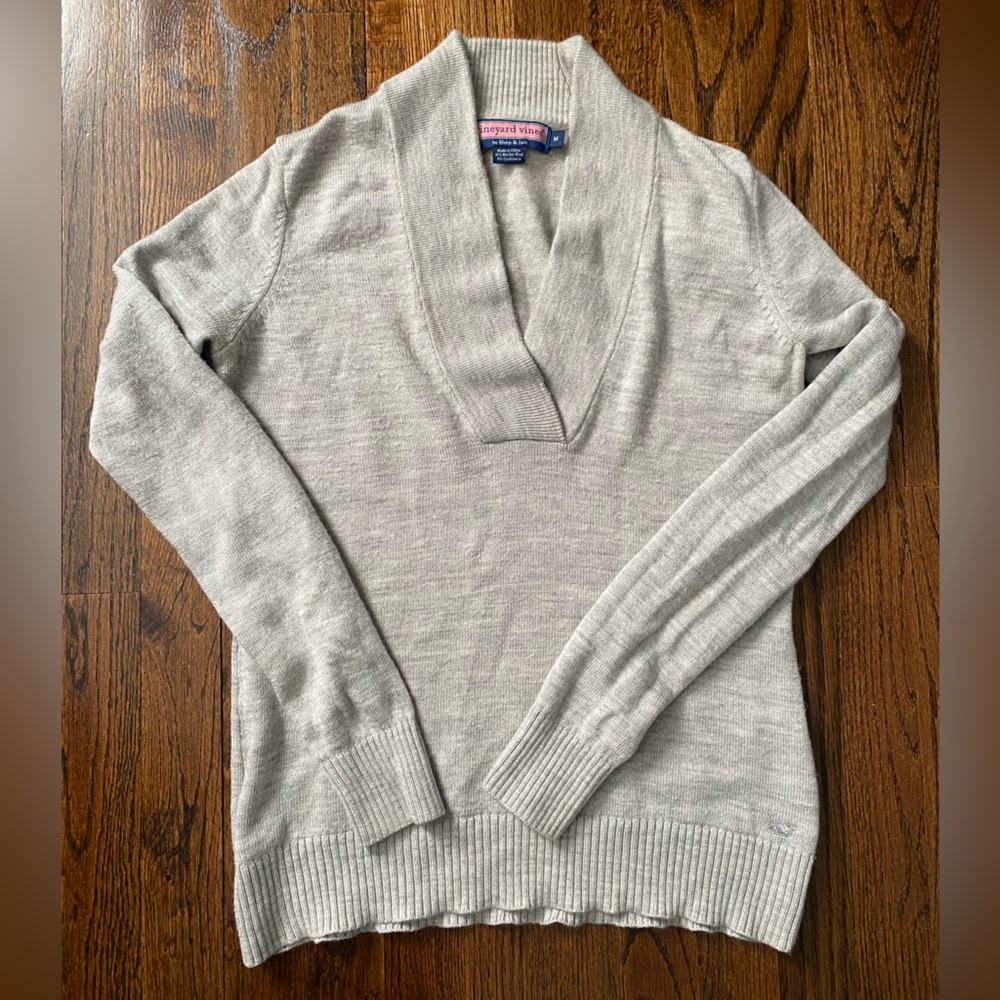 Cashmere Merino wool Vineyard Vines Gray V-Neck Collar Sweater Shep and Ian